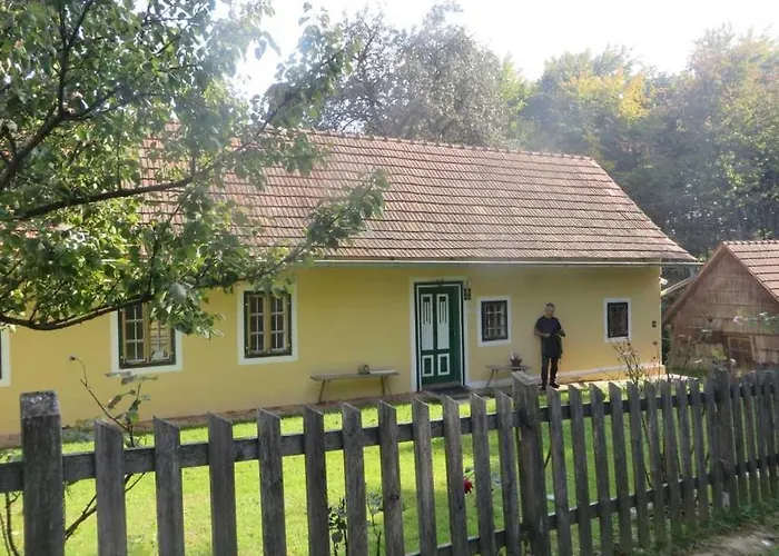 Baumgarten1 Holiday home Gnas